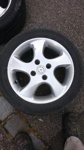 Mazda, 1 Satz 4 Räder komplett mit Sommerreifen. 6J X 15 ET52,5 +195 65 R15 82V. - Bild 1 von 15