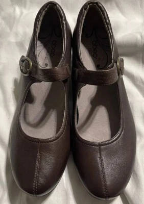 Abeo Nadine Brown Leather Mary Jane Pump Heel Womens Shoe SIZE 9 N - Image 1 of 4