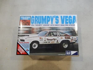 MPC 877 GRUMPY’S TOY VEGA PRO STOCK NEW ISSUE 1/25 McM Fs new BILL JENKINS - Picture 1 of 1