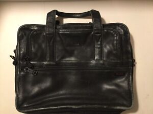 tumi  leather expandable briefcase Vintage No Strap 9661D3 Black