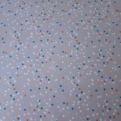 Woodland Hideaway por comprar Heather Dutton P&B textiles lunares en color topo Foto 1 de 4