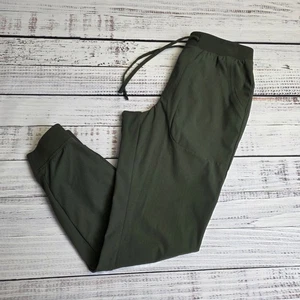 VRST Herren Limitless Jogginghose dunkelgrün kleine Sporthose Kordelzug Taschen - Bild 1 von 9