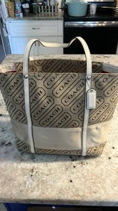 Vintage Coach Signature Lozenge tote bag Jacard, and leather trim - Picture 1 of 9