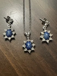 Vintage 1970 Faux blau Stern Saphir Strass 18" silberfarbene Halskette & Ohrringe - Bild 1 von 3