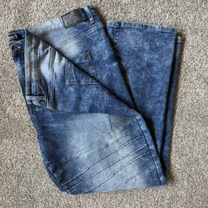 Jeans uomo Southpole Y2K elasticizzato taglia 52x33 motto blu lavato chiaro vintage - Foto 1 di 11