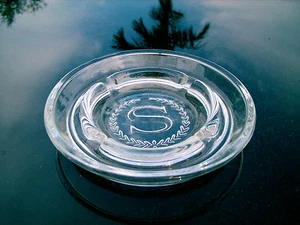 SHERATON HOTEL VINTAGE CLEAR GLASS ASHTRAY SOUVENIR OR REPLACE - Picture 1 of 5