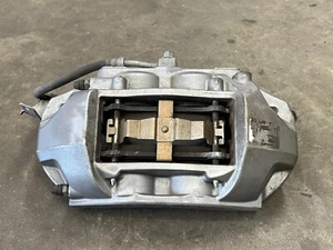 ⭐2017-2023 TESLA MODEL 3 AWD FRONT LEFT DRIVER BRAKE CALIPER BRACKET OEM LOT2616 - Picture 1 of 8