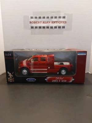 Ford 2001 F-650 Super Crewzer  Road Signature 1:24scale Deluxe Edition Hand Made - Image 1 of 4