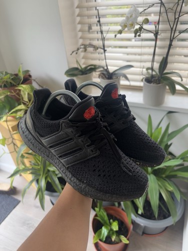 Adidas UltraBoost Manchester Rose