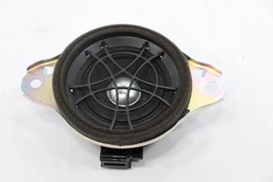 Altavoz interior del tablero central delantero Lexus RX350 2016-2022 OEM 861600E270 - Imagen 1 de 9