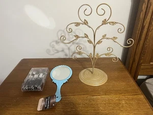 Light brown Jewelry Tree, Stand Display organizer For Earrings And Bracelets. - Picture 1 of 4