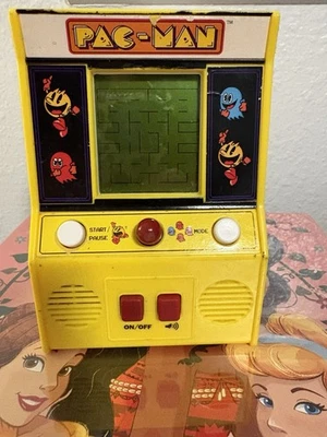 Vintage (1970's) PAC-MAN Bandai Hand-Held Yellow Video Game - Image 1 of 3