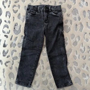 Black Boy's OshKosh B'gosh Carpenter Jeans - Size 5 - Picture 1 of 7
