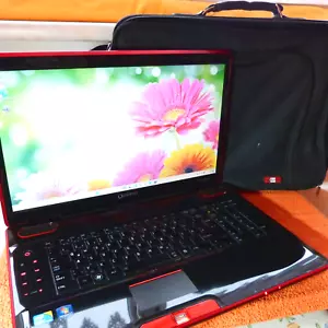 Toshiba Qosmio X500 I 18 Zoll I BLURAY Harman Kardon I 1TB SSD Windows 11 I 16GB - Bild 1 von 12