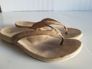 Revitalign Womens Beige Sandals Size 11 Flip Flops - Picture 1 of 10