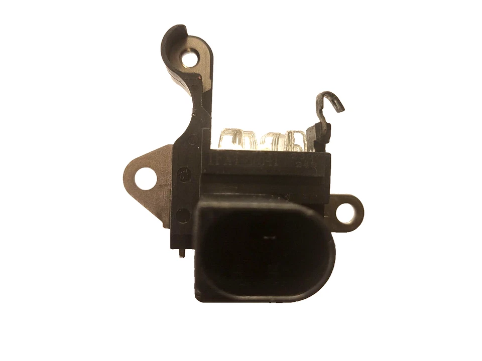 New Denso OEM Alternator Voltage Regulator 12-31-7-616-119, IFX1 7541 - Image 1 of 4