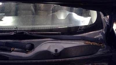 Driver Side Left Kia SPORTAGE  2014 Wiper Arm               1523106 - Imagem 1 de 4