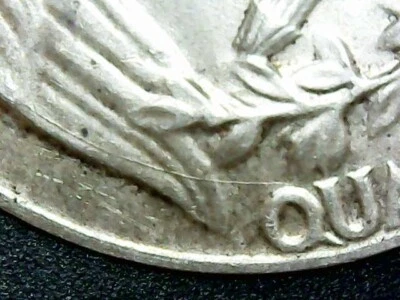 Die Break error in Washington silver quarter 1964  troquel despotillado - Image 1 of 4