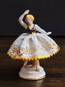 Japan Beautiful Small Porcelain Dancer/Ballerina Girl Figurine 3 3/4"W Fragile - Picture 1 of 13