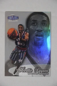 1998-99 Flair Showcase - Row 3 #14 Scottie Pippen - Picture 1 of 2