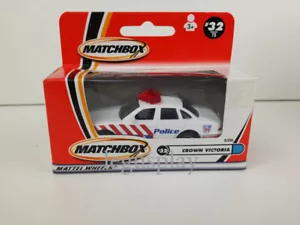 Matchbox 92896 #32/75 Ford "Crown Victoria" Police - Diecast 1:64 - Imagen 1 de 3