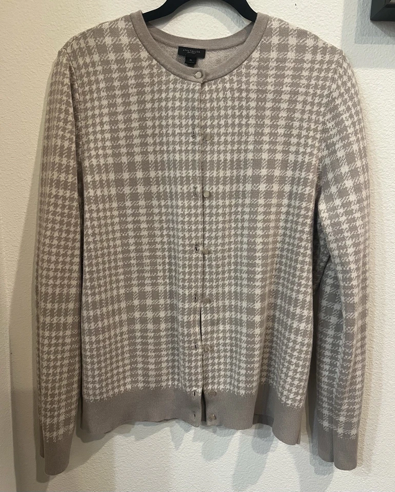 Ann Taylor женщин кардиган свитер XL желтовато-коричневый бежевый длинным рукавом на пуговицах хлопок - Изображение 1 из 4