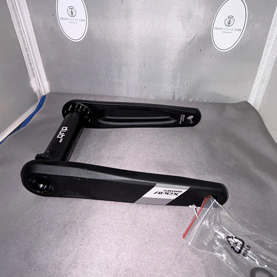 Juego de bielas anchas SRAM Apex 1 175 mm 12 velocidades montaje directo interfaz DUB D1 brazos solamente Foto 1 de 4