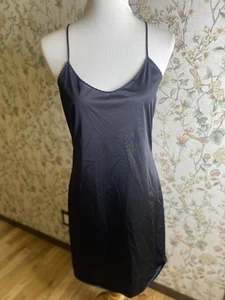 Vanity Fair schwarzes Schlupfkleid Gr. 34 20"/40 Vintage - Bild 1 von 6
