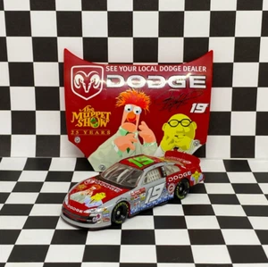 *LOOSE* NASCAR Action Winners Circle 2002 Jeremy Mayfield The Muppets Show 1/64 - Picture 1 of 5