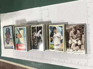 ....... HUGE LOT New York Yankees BLOWOUT 8 player hoard .... - Picture 1 of 21