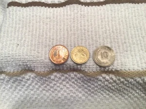 SINGAPORE Lot of (3) COINS 1 Cent 5 cents and 10 Cents - Picture 1 of 4