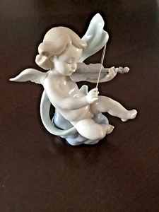 Rare Retired Lladro Angelic Music #6838 issued 2002 - Picture 1 of 5