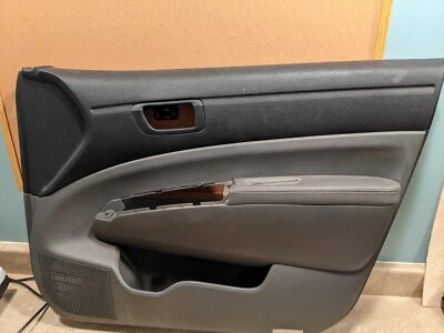 06-09 Toyota Prius Panel Interior Puerta Pasajero Delantero Borde Cuero Gris Fabricante de Equipo Original Foto 1 de 4