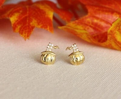 Kürbisse Nieten Piercing 14k Solid Gold Hexe Hut Minimalist Diamant Nasenstecker - Bild 1 von 4