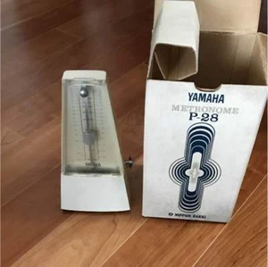 VINTAGE YAMAHA P-28 PENDULUM METRONOME SERIAL NUMBER 730263 MADE IN JAPAN MIJ - Picture 1 of 4