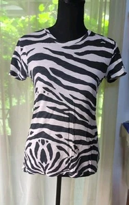 Old Navy Zebra Print T Shirt Women's XS - Picture 1 of 4
