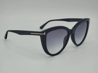 Gafas de sol Tom Ford Isabella-02 FT0915 01B Foto 1 de 4