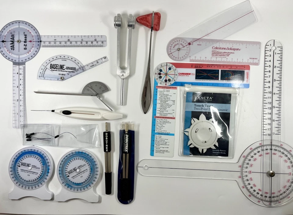 Conjunto de goniômetro com martelo reflexo, discriminador de dois pontos, monofilamento etc - Imagem 1 de 1