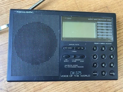 Radio Shack DX-375 AM/FM Shortwave Portable Radio Receiver 1994 - Image 1 of 4