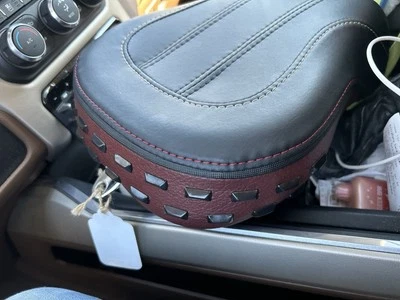 Pillion Passenger Pad Seat Harley Davidson Heritage Softail .  - Image 1 of 4