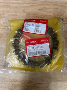 CHEAPEST ONLINE Genuine Clutch Friction Plate 22201-MGZ-J01 CB500F/R 2013-18 #C - Picture 1 of 2