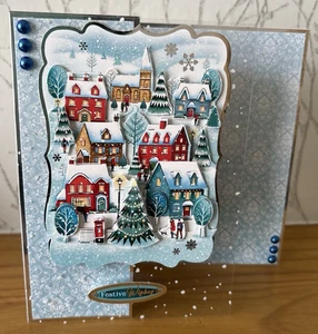 Handmade 7"x5" Boxed Winter Village Themed 3D Decoupage Christmas Card - Picture 1 of 6