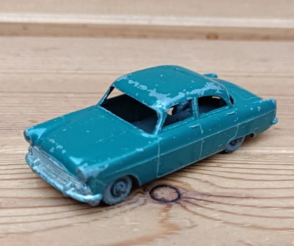 MATCHBOX SERIES NO.33A FORD ZODIAC (Original) - Image 1 of 4
