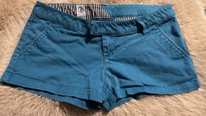 Volcom Damengröße 3 Frochickie 2,5" Zoll kurze niedrige Leibhöhe Chino Shorts türkis - Bild 1 von 4