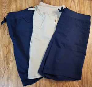 3 French Toast 20 Girls' Wrinkle No More Pull-On Tie-Front Tan & Blue Shorts - Picture 1 of 9