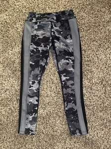 AVIA Studio Leggings Fitted Gray/Black/Silver Camo Silver Spatter Girls Size7/8 - Picture 1 of 8