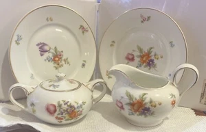 Vint. Rosenthal Balmoral Cream, Sugar, & 2 Dessert Plates, Floral, Selb-Bavaria - Picture 1 of 12