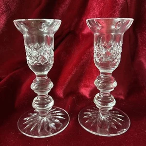 Par de elegantes candelabros de cristal de corte irlandés Waterford - Imagen 1 de 8
