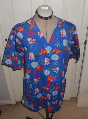 DISNEY PIXAR BARCO WOMENS SHORT SLEEVE SCRUBS LARGE FINDING NEMO PRINT - Image 1 of 3