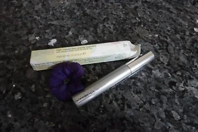 Clinique high impact zero gravity mascara new in box full size in black - Image 1 of 3